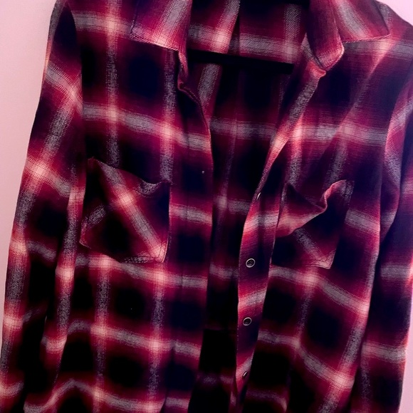 Bella Dahl Red Plaid Frayed Flannel Shirt LIKE NEW - Picture 2 of 16